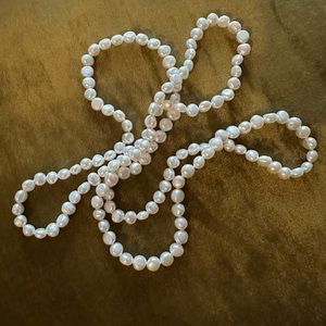 39” Strand White Freshwater Pearls